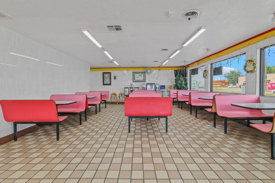 More Photos Of 5426 Antoine Dr, Houston Fast Food For Sale
