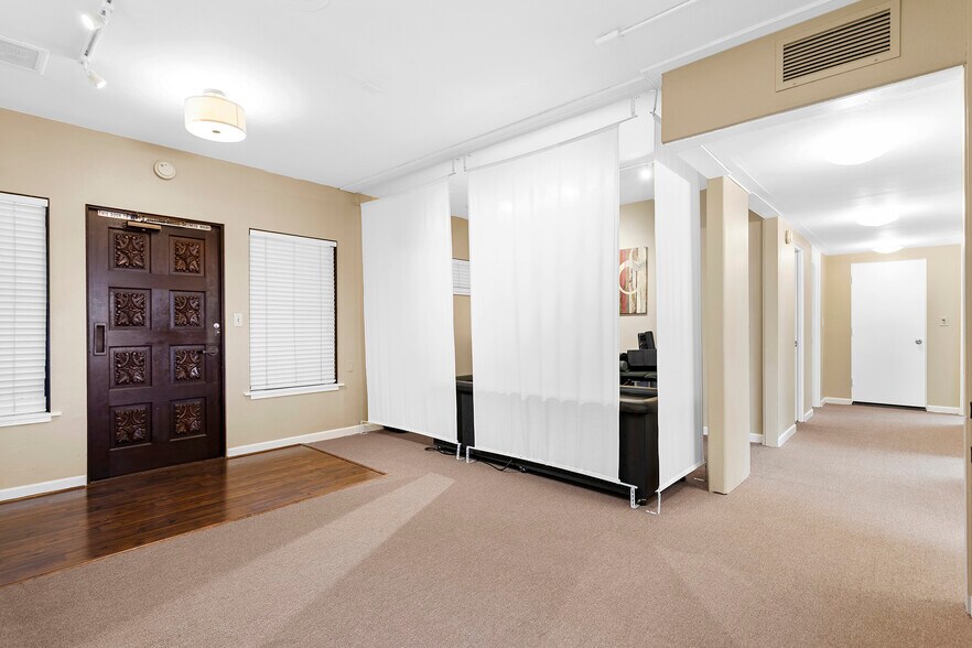 More Photos Of 3231 Waring Ct, Oceanside Medical For Sale