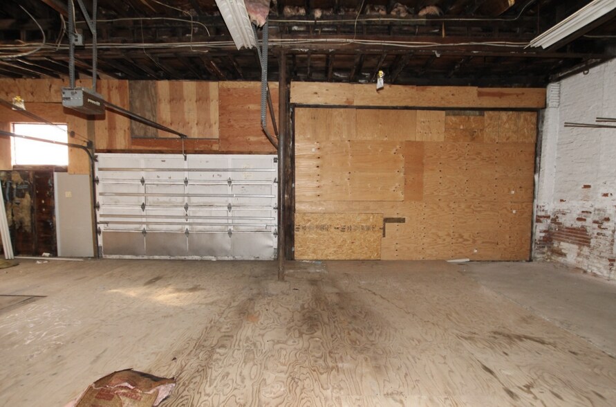 More Photos Of 74 Water St, Worcester Warehouse For Sale