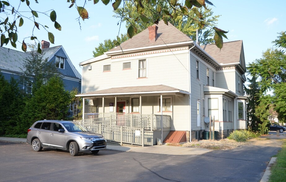 More Photos Of 1029 Liberty St, Franklin Medical For Sale