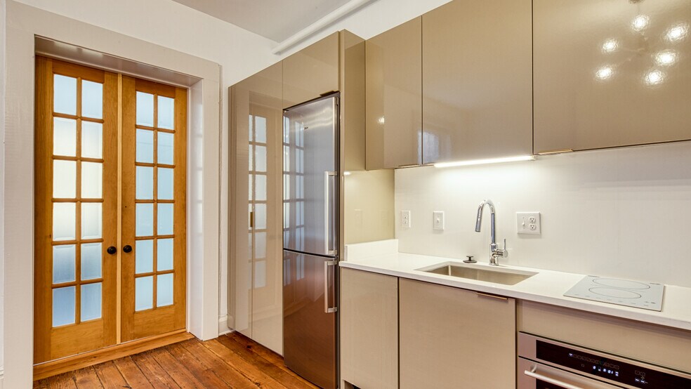 More Photos Of 114 E Franklin St, Richmond Apartments For Sale