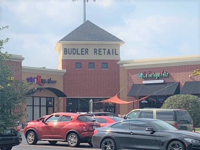 More Photos Of 320-352 S Budler Rd, Romeoville Unknown For Lease