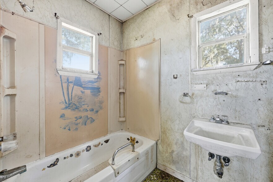 More Photos Of 9 Masters Dr, Saint Augustine Flex For Sale