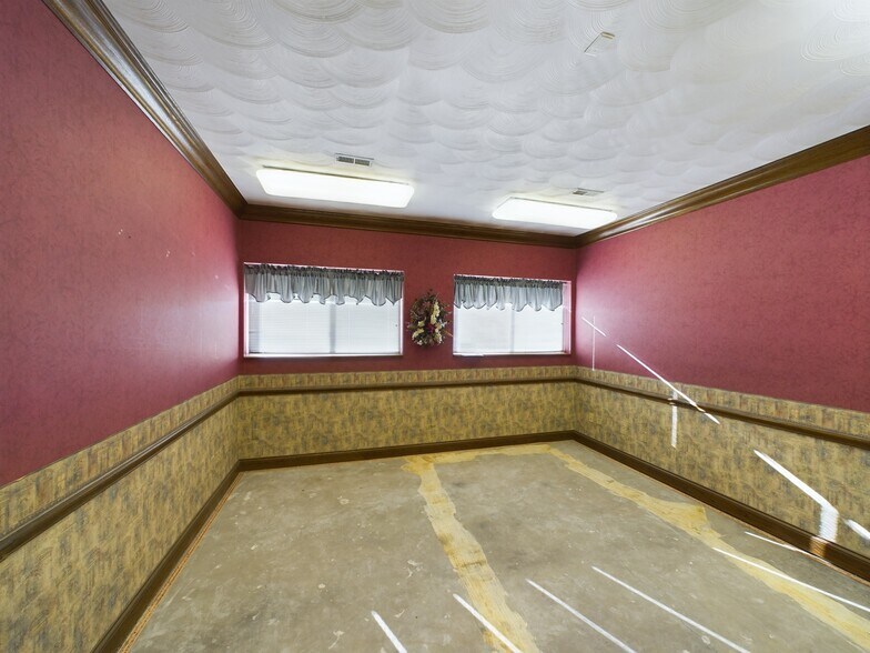 More Photos Of 3201 Guernsey St, Bellaire Office For Sale