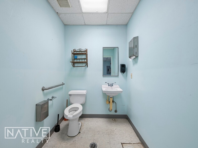 More Photos Of 3700-4032 N Ocean Blvd, Fort Lauderdale Unknown For Lease