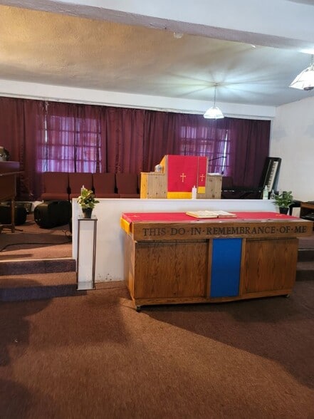 More Photos Of 2812-2816 Havenscourt Blvd, Oakland Storefront Retail Residential For Sale