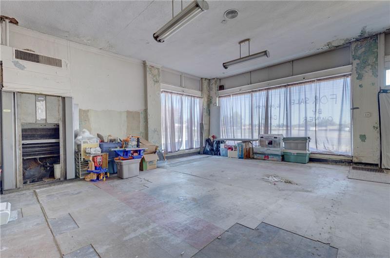 More Photos Of 6220-6226 Raytown Rd, Raytown Flex For Sale