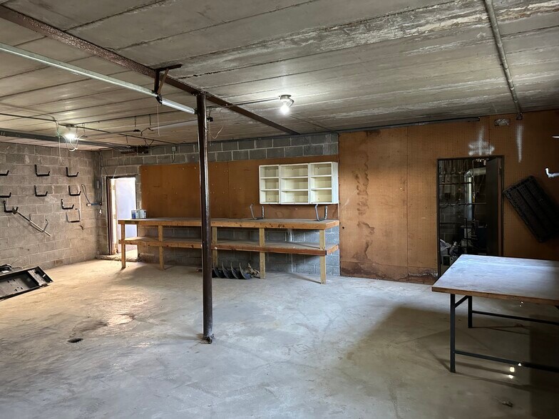 More Photos Of 220-230 Hicks Pl, Palatine Storefront Retail Residential For Sale