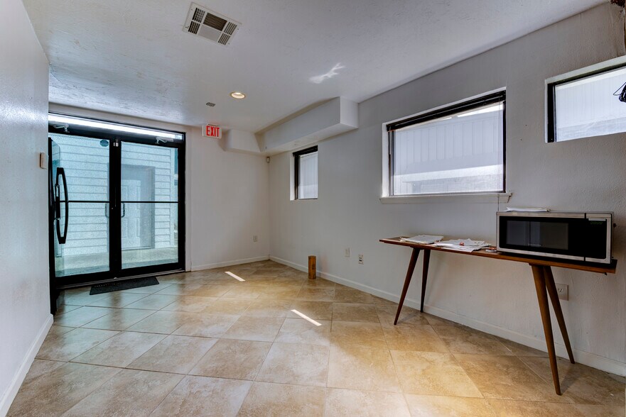 More Photos Of 2003 Highway 90 a, Missouri City Office For Sale