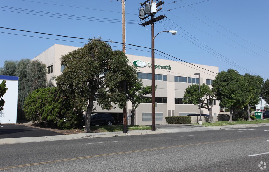 More Photos Of 525 S Douglas St, El Segundo Office For Lease