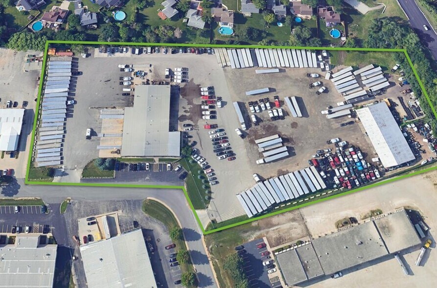 More Photos Of 8 Prosper Ct, Lake In The Hills Truck Terminal For Lease