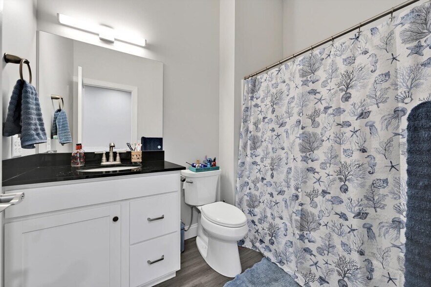 More Photos Of 236 W Market St, Jonestown Multifamily For Sale