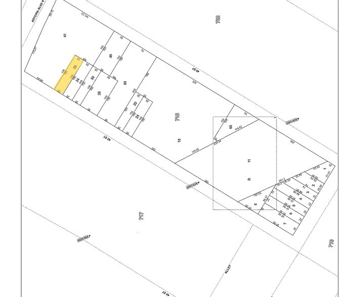 More Photos Of 24-11 45th St, Astoria Warehouse For Sale