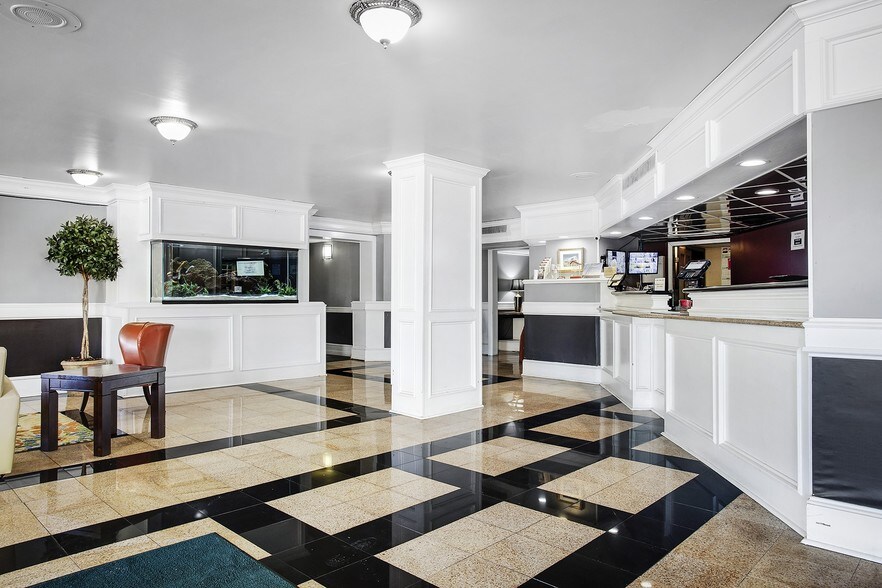 More Photos Of 120 W Pershing Blvd, North Little Rock Hotel For Sale