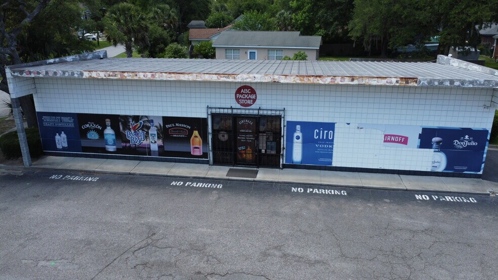 More Photos Of , Charleston General Retail For Sale