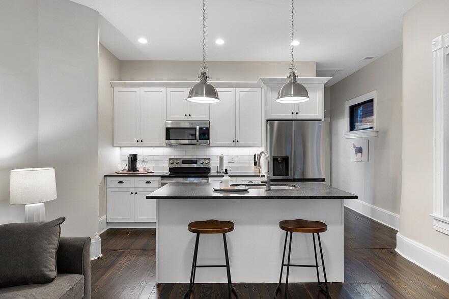 More Photos Of 1829 Brownsboro Rd, Louisville Apartments For Sale