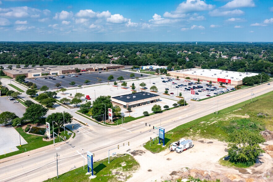 More Photos Of 13140 S Cicero Ave, Crestwood Unknown For Lease