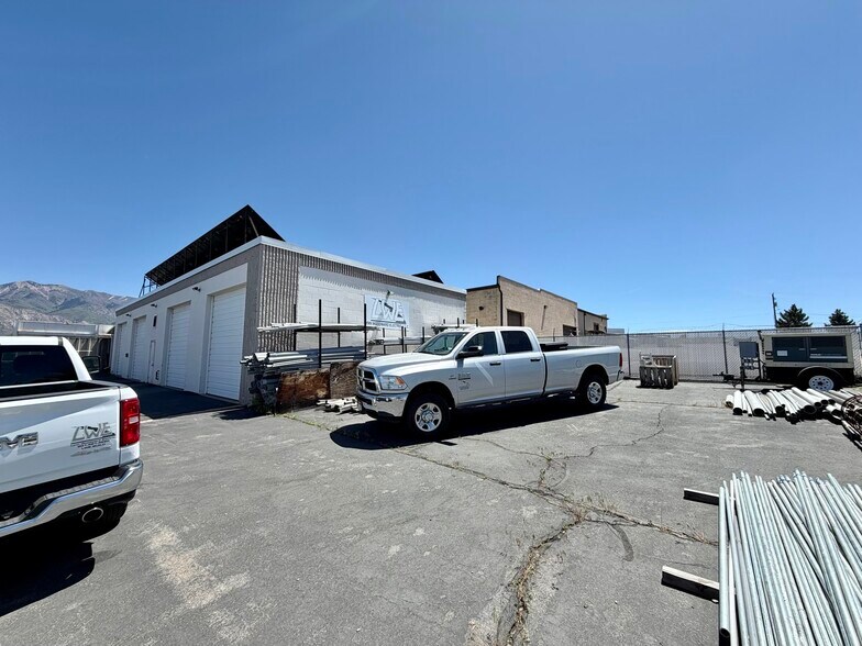 More Photos Of 3336 S 1325 W, Ogden Manufacturing For Lease