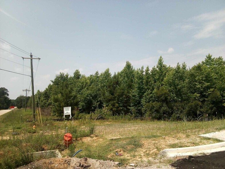 More Photos Of 900 Block Even Side Road Alligator Road, Effingham Land For Lease