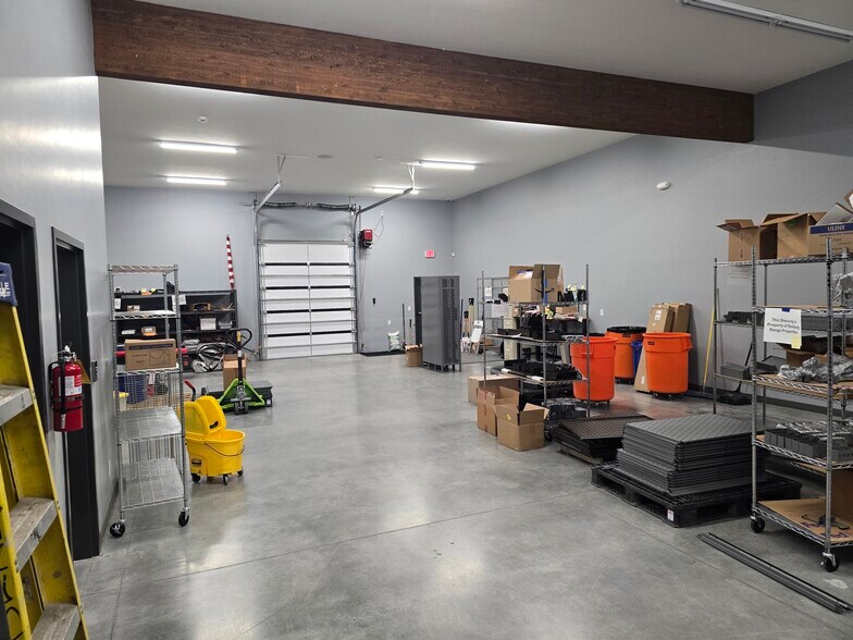 More Photos Of 870 N 2nd E, Rexburg General Retail For Lease