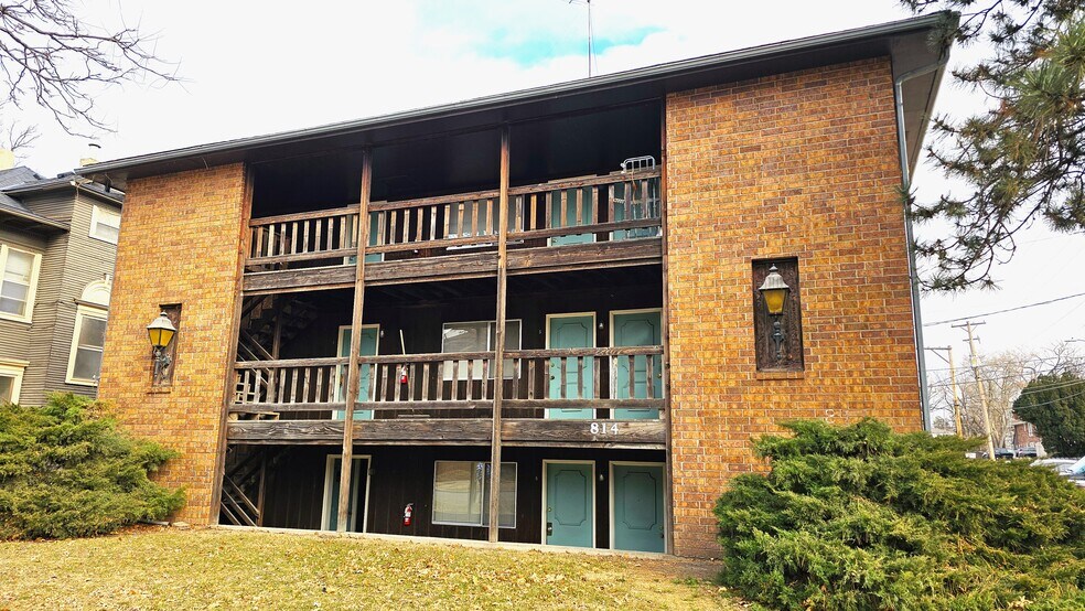 Primary Photo Of 814 S 18th St, Lincoln Apartments For Sale