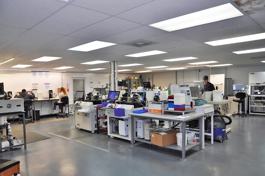 More Photos Of 1325 Progress Dr, Front Royal Healthcare For Lease