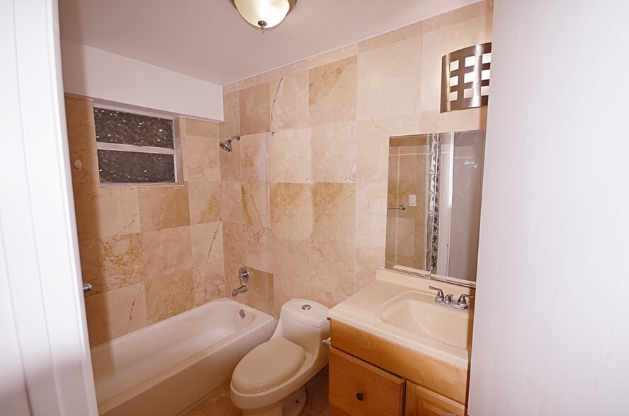 More Photos Of 601 NE 22nd St, Miami Apartments For Sale