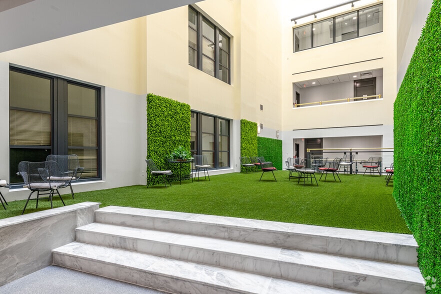 More Photos Of 159 S Main St, Akron Apartments For Lease