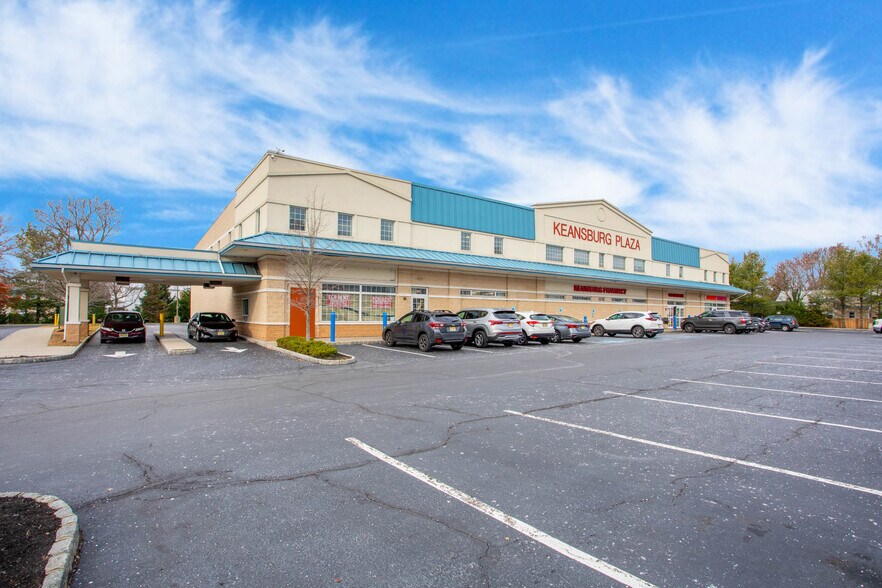 More Photos Of 199-201 Main St, Keansburg Bank For Lease