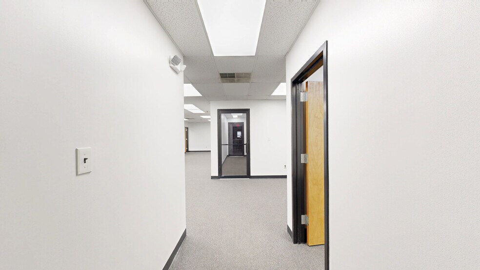 More Photos Of 40 Brunswick Ave, Edison Warehouse For Sale