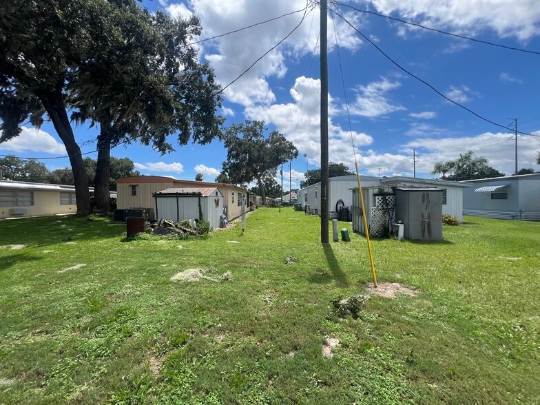 More Photos Of 10212 County Road 44, Leesburg Manufactured Housing Mobile Home Park For Sale