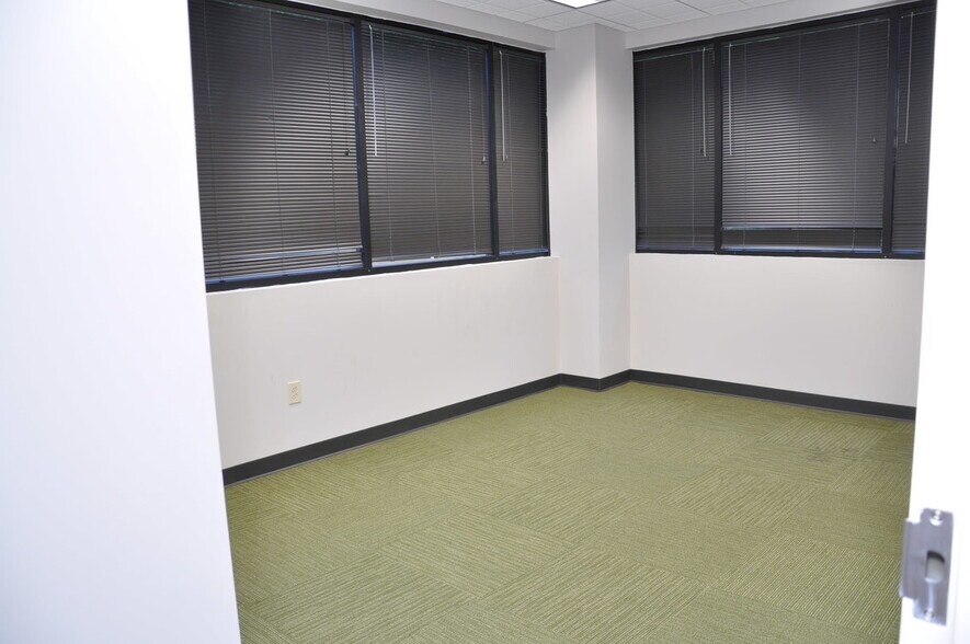 More Photos Of 1200 Premier Dr, Chattanooga Loft Creative Space For Lease
