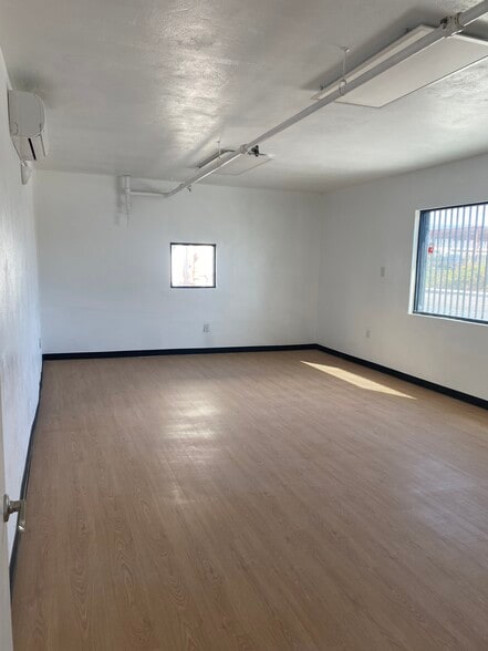More Photos Of 424-432 S I St, San Bernardino Warehouse For Lease