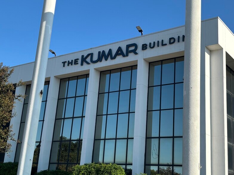 More Photos Of 3029 S Sherwood Forest Blvd, Baton Rouge Loft Creative Space For Lease