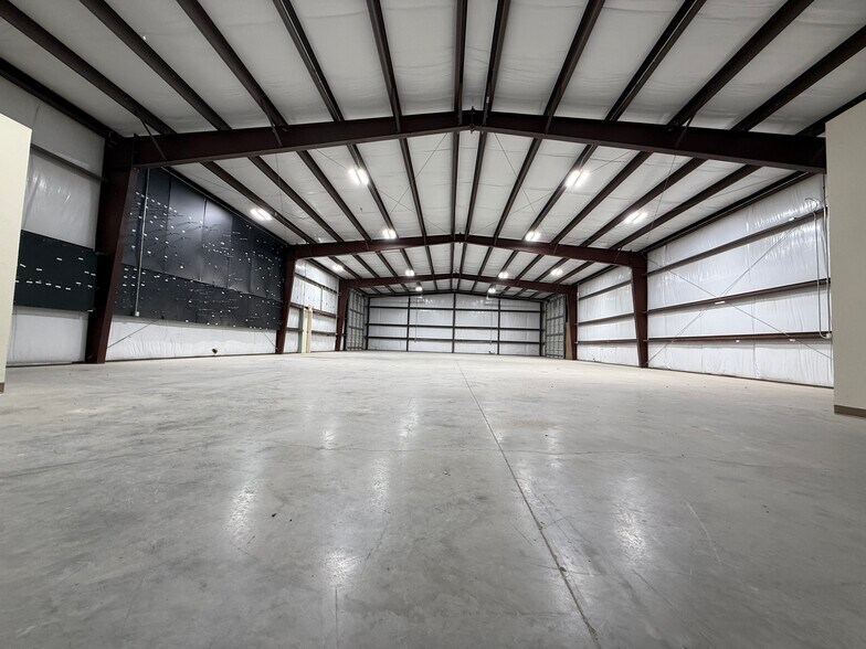 Primary Photo Of 2916 Boyd Dr, Carlsbad Warehouse For Lease