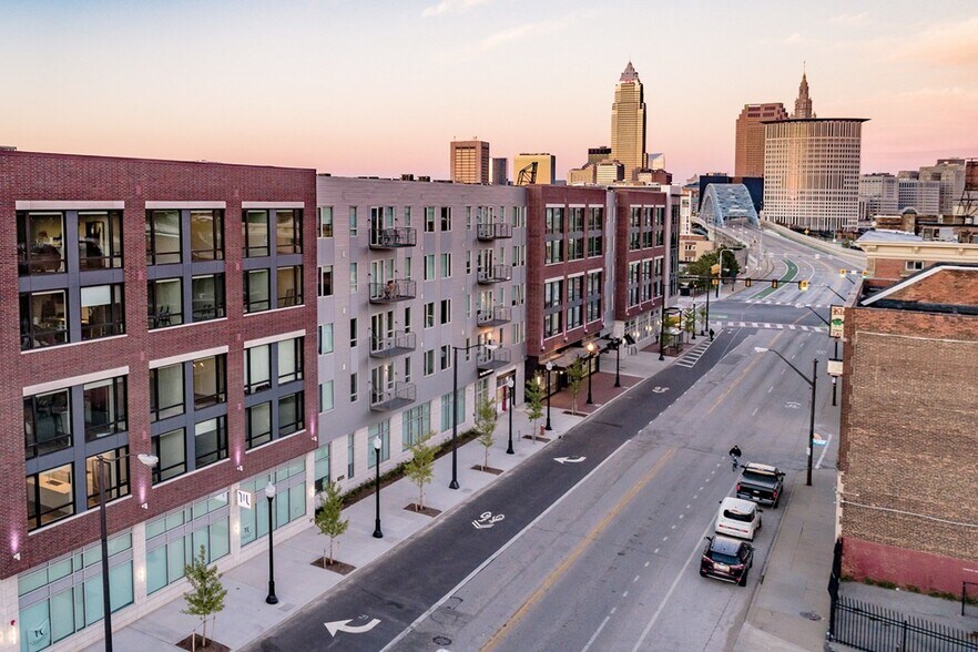 More Photos Of 2550 Detroit Ave, Cleveland Apartments For Lease