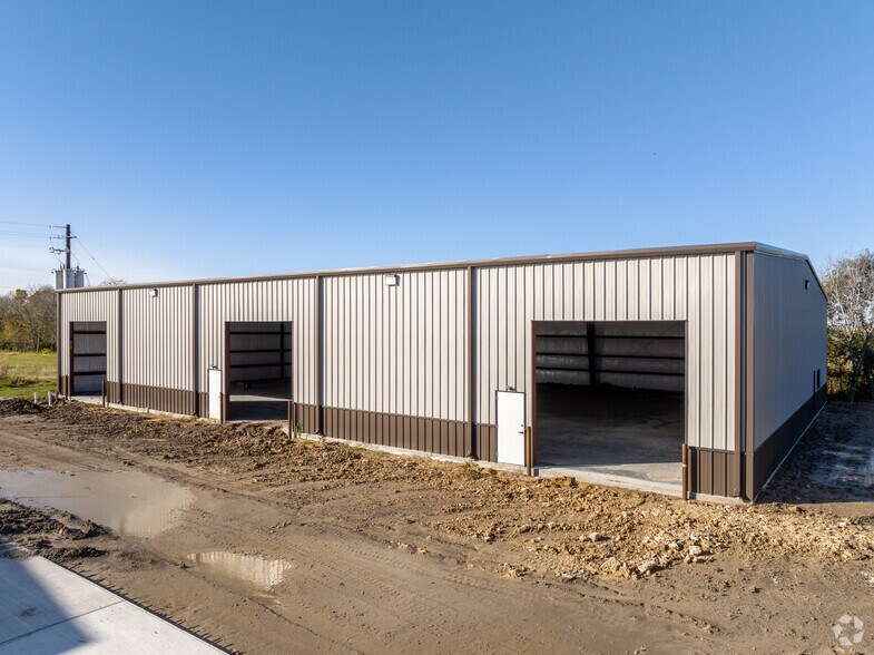 More Photos Of 18500 Pearland Sites Rd, Pearland Unknown For Lease