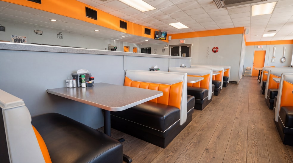 More Photos Of 3221 S Orlando Dr, Sanford Restaurant For Sale