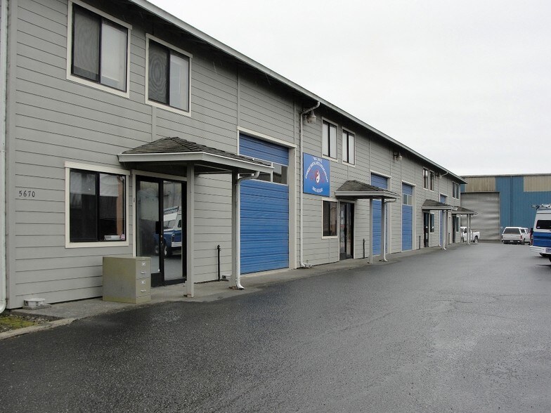 More Photos Of 5670 W End Rd, Arcata Warehouse For Lease