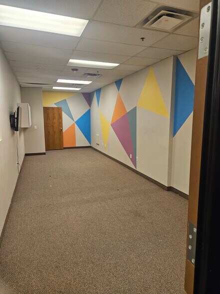 More Photos Of 1733 S Perry St, Castle Rock Warehouse For Lease