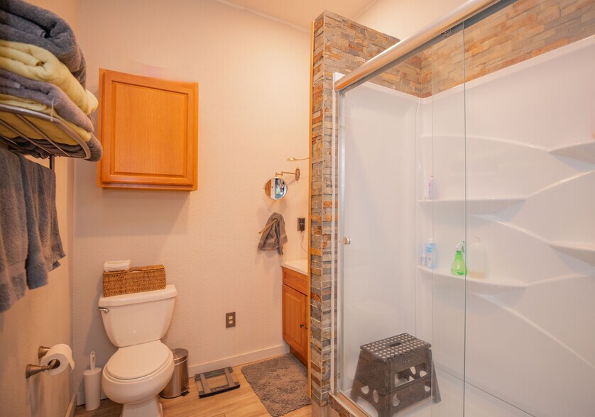 More Photos Of 8400 E 1320 Rd, Stockton Winery Vineyard For Sale