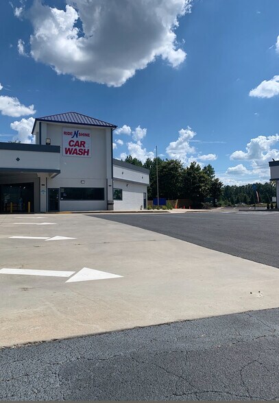 More Photos Of 675 Southside Commercial Pky, Jonesboro Carwash For Sale