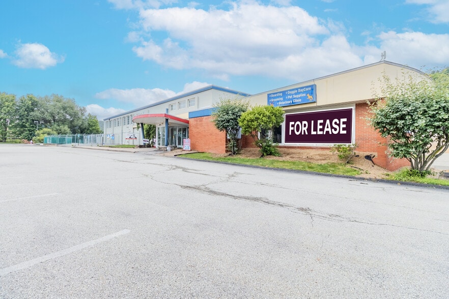 Primary Photo Of 4051-4063 William Penn Hwy, Murrysville Freestanding For Lease