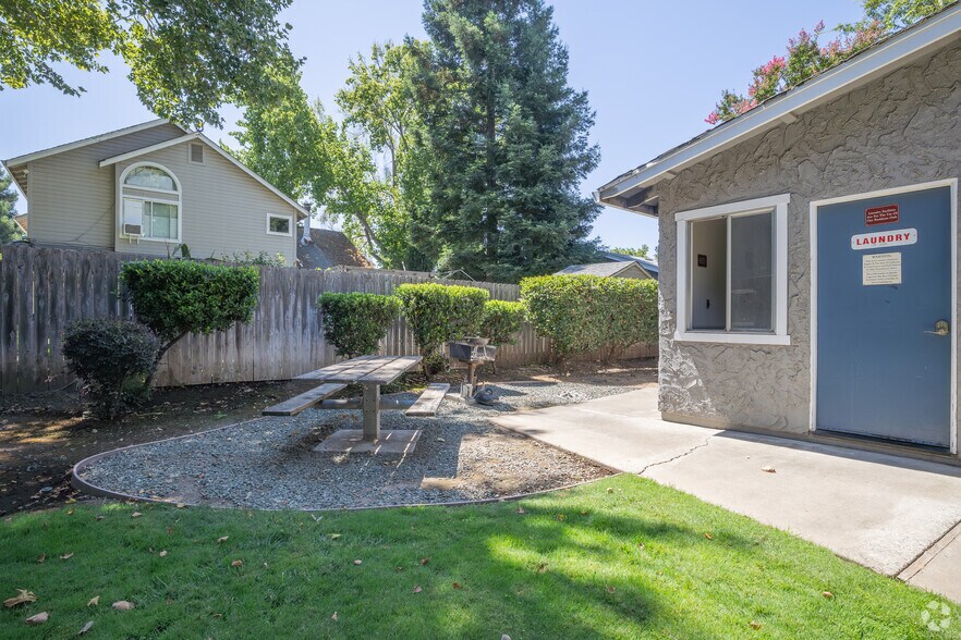 More Photos Of 821 W East Ave, Chico Apartments For Sale