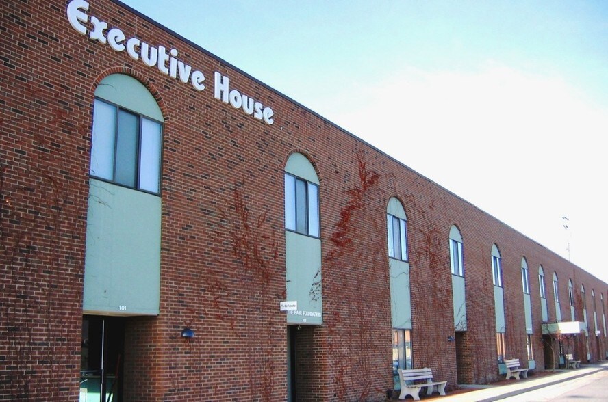 More Photos Of 615 Howard Ave, Altoona Medical For Lease