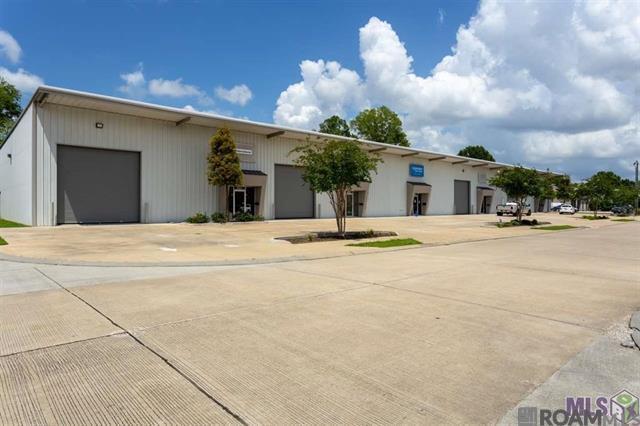 More Photos Of 10163 Patriot Dr, Baton Rouge Warehouse For Lease