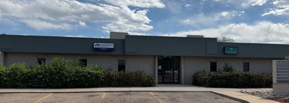 More Photos Of 9864-9878 W Girton Dr, Lakewood Office For Sale