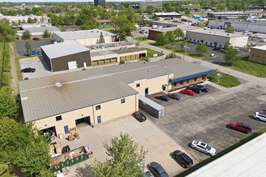 More Photos Of 1812 Cargo Ct, Louisville Warehouse For Lease