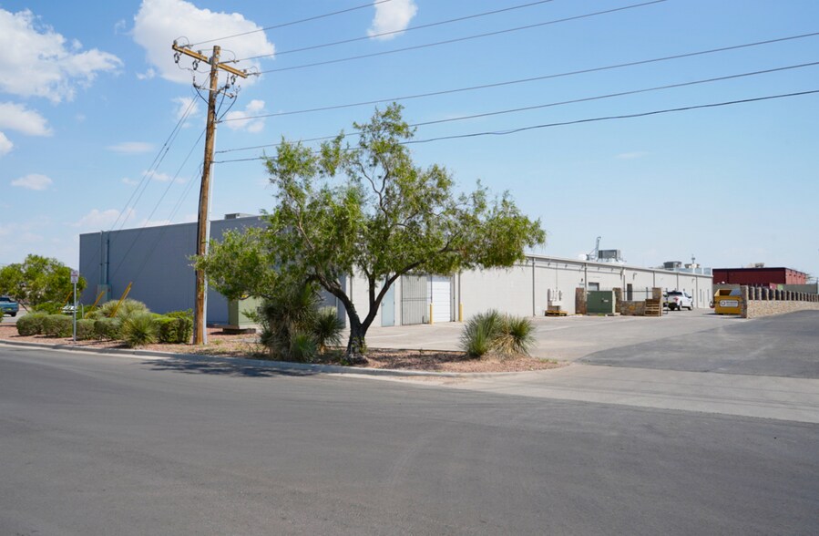 More Photos Of 6460 Hiller St, El Paso Office For Sale
