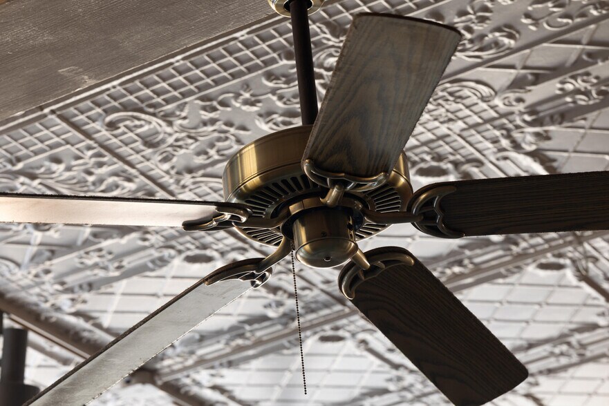 More Photos Of 5-9 S Newstead Ave, Saint Louis Storefront For Sale